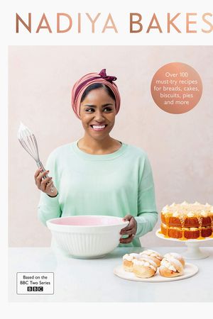 Nadiya làm bánh