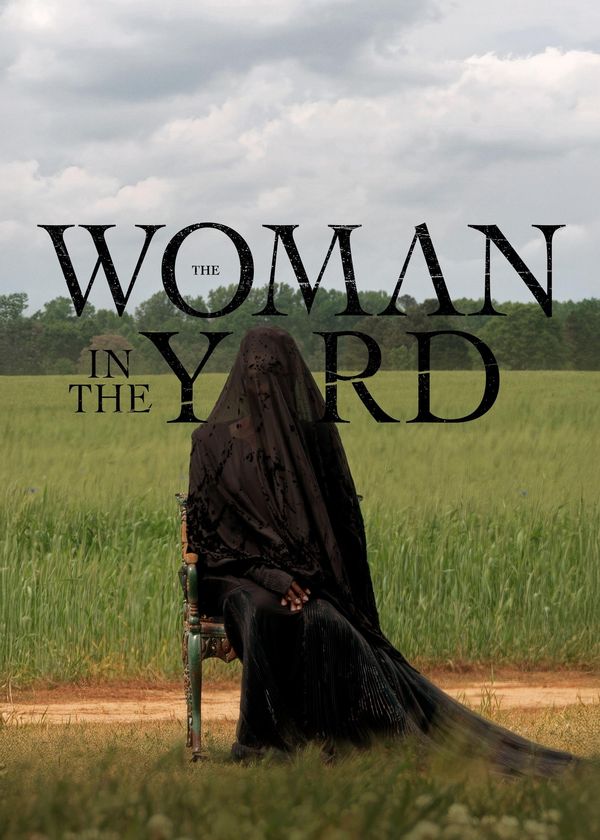 Người Đàn Bà Ngoài Sân